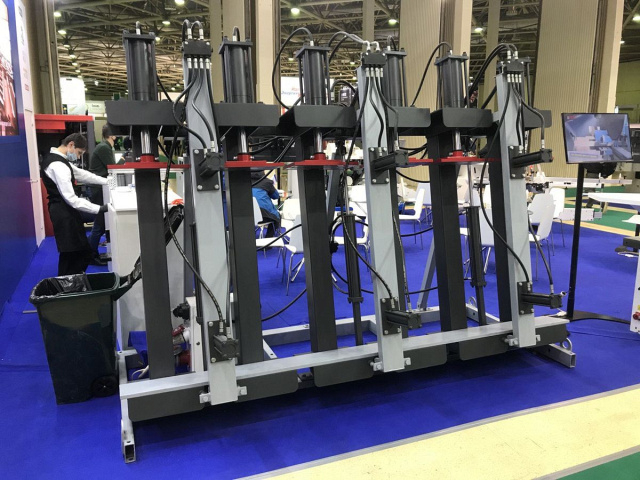 Прессы гидравлические для бруса IRONMAC Press 250/H 250/9H — фото 5