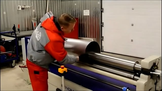 Промышленные вальцы с электроприводом Bendmak CYL 110-20/3.0 — фото 2