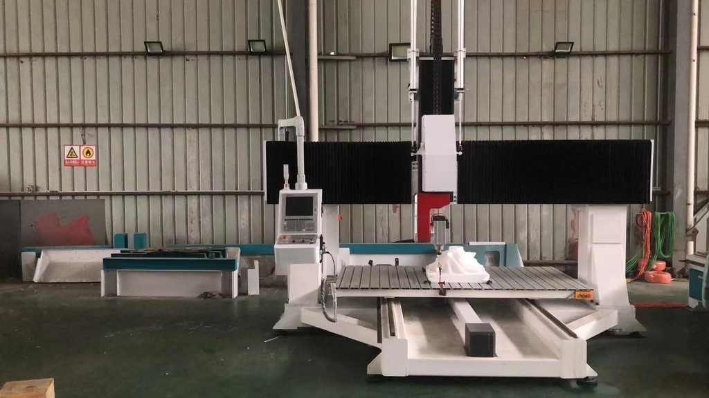 Обрабатывающий центр с чпу WoodTec 1320 - 5 AXIS — фото 3