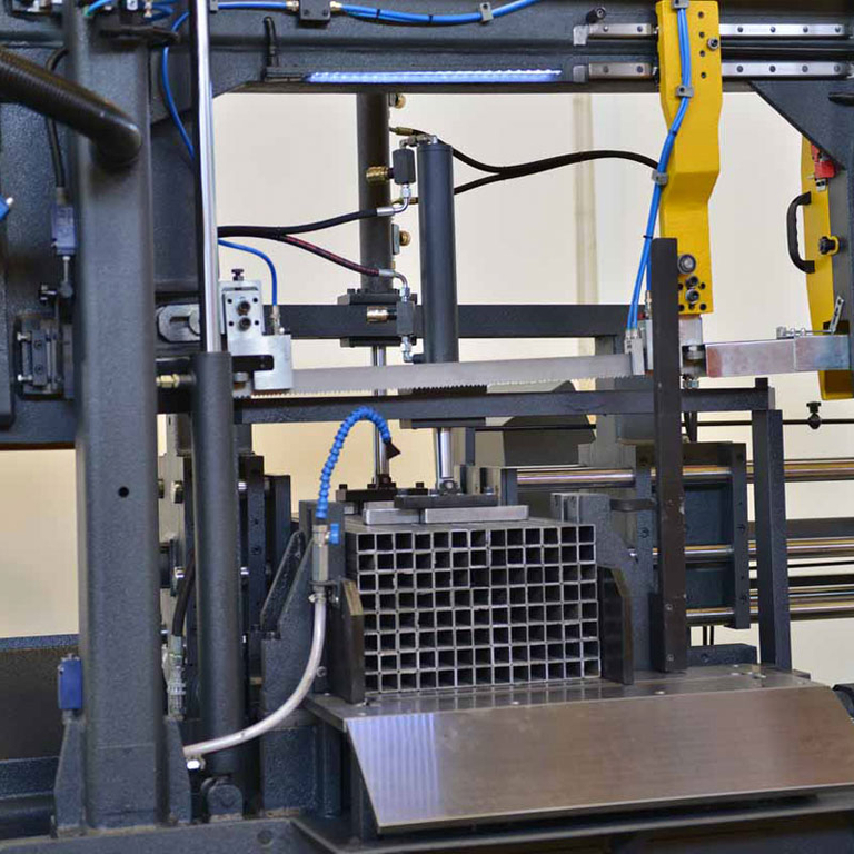 Ленточнопильный станок с ЧПУ Beka-Mak BMSO 460CH NC — фото 6
