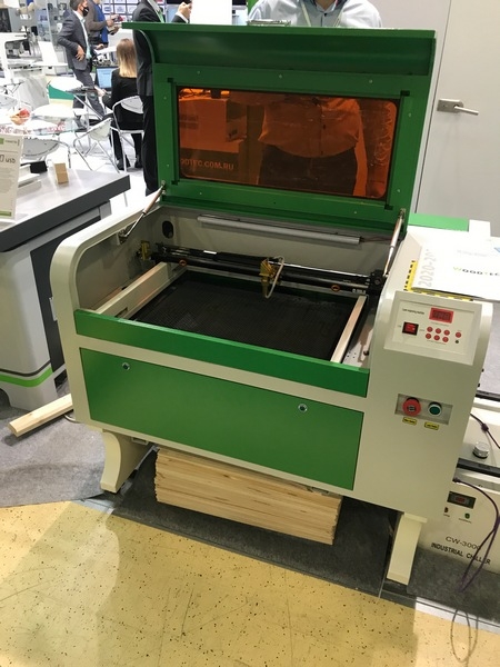 Лазерно-гравировальный станок с чпу WoodTec WL 6040 M2 60W ECO — фото 2