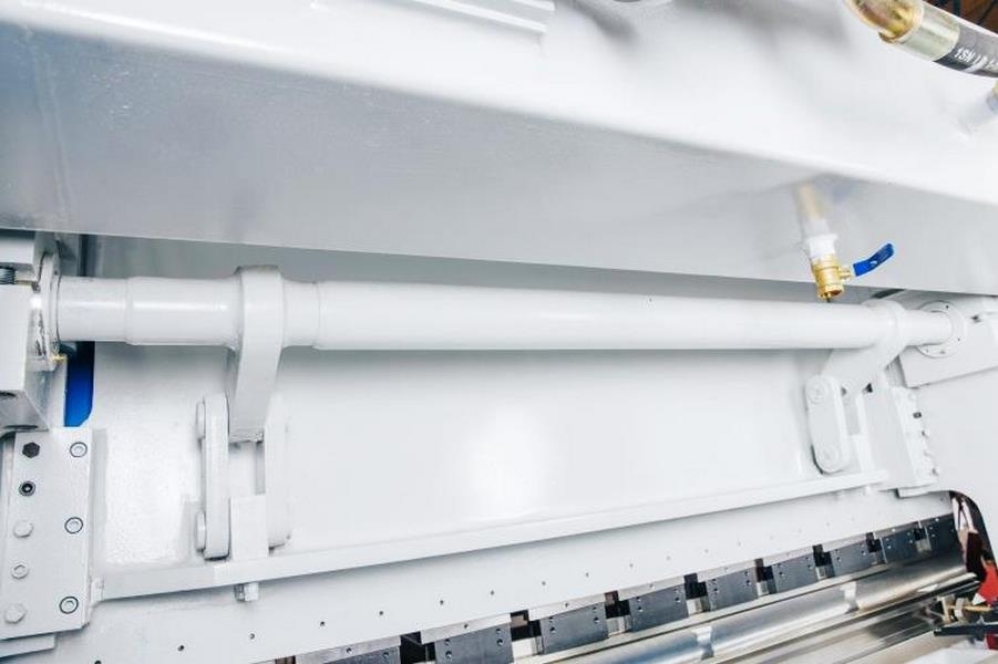 Листогибочный гидравлический пресс MetalTec HBM 160/3200M (E22, инвертор заднего упора) — фото 5
