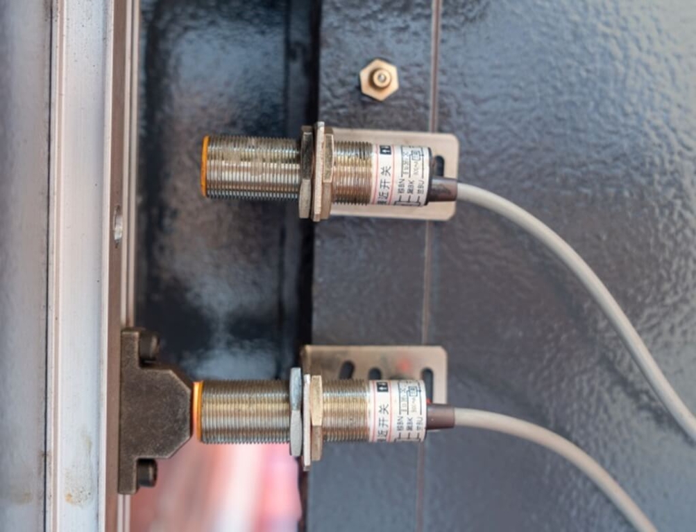 Гидравлический листогибочный пресс Metal Master HPJ 32125 C Sensor (с бомбированием) — фото 3