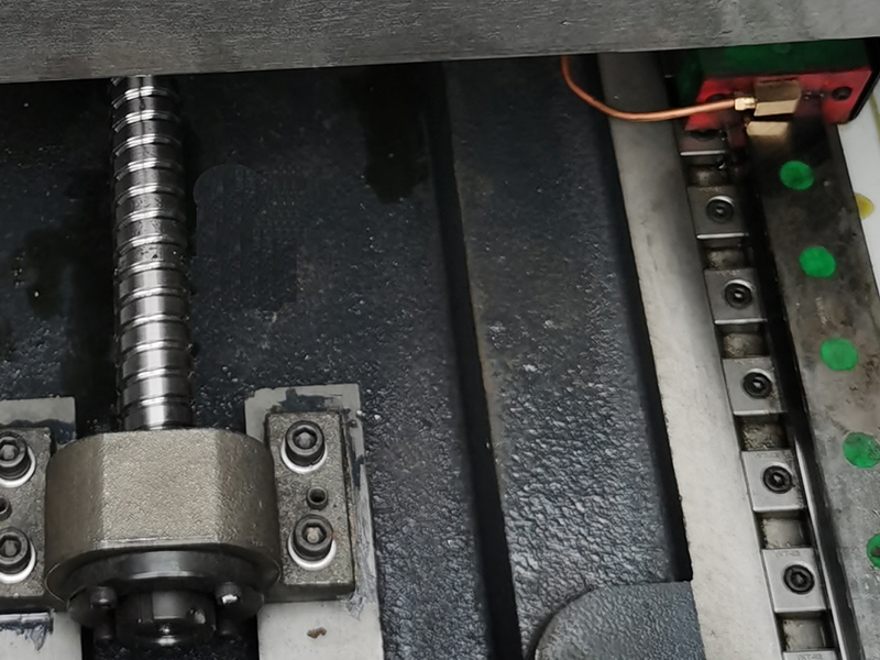 Вертикальный обрабатывающий центр с ЧПУ MetalTec TOPMILL 1360F — фото 3