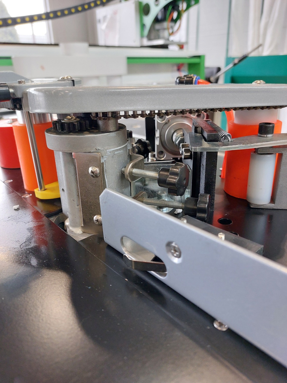 Кромкооблицовочный станок DELTAMACHINERY DM-105 Practic — фото 2