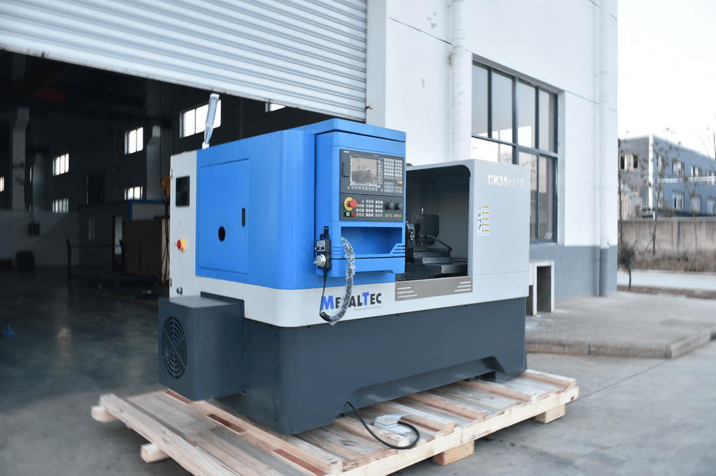 Токарный станок c ЧПУ с горизонтальной станиной MetalTec CK 35x400 — фото 3