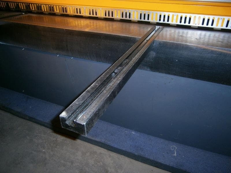 Гильотина электромеханическая Metal Master MSJ 2525 — фото 3