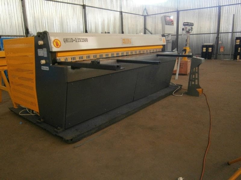 Гильотина электромеханическая Metal Master MSJ 2525 — фото 10