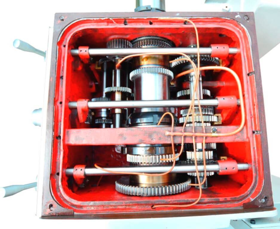 Токарно-винторезный станок Metal Master Z46100 RFS — фото 18